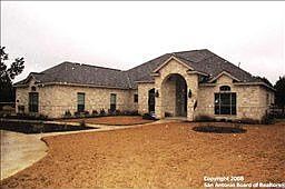 1st image of 538 Berry Oaks Dr