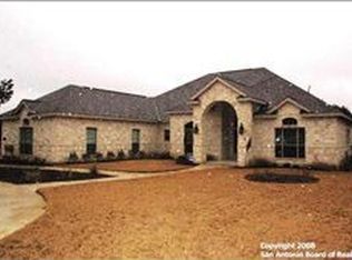 538 Berry Oaks Dr, Bulverde, TX 78163