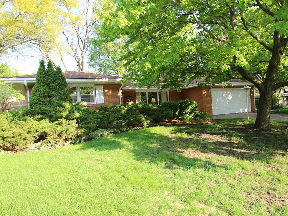 1st image of 2407 Devonshire Dr