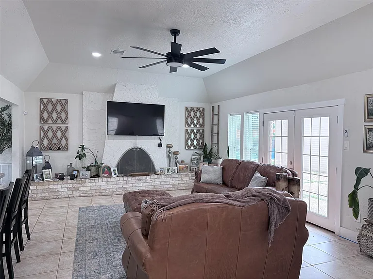 4012 Chile Dr — Photo 30