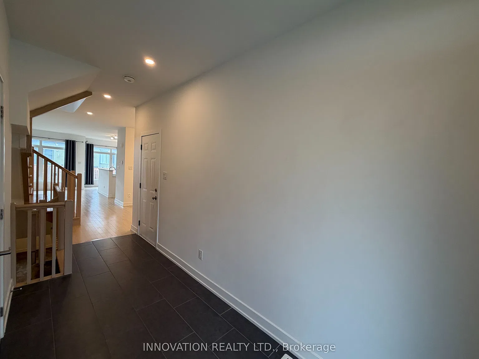 3 bed, $2,900 — Photo 3
