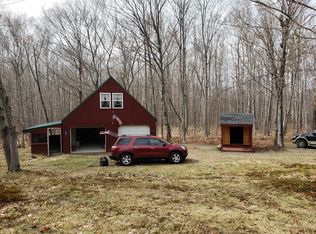 566 Temple Rd, Wilton, ME 04294