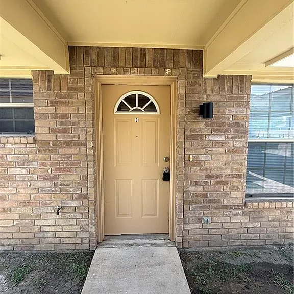 1505 E Coyote St #B — Photo 2