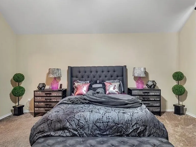 1410 Majestic Meadows Dr — Photo 16
