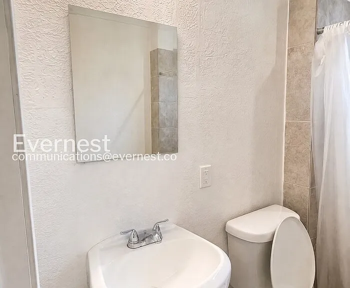 118 Cravens Ave — Photo 11