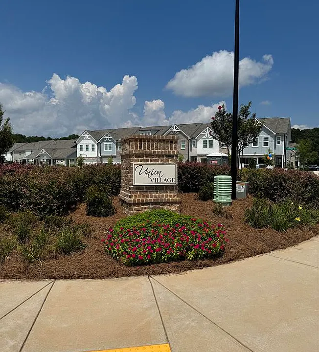 356 Sinclair Ct