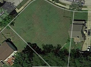 Eastland Ave, Akron, OH 44305