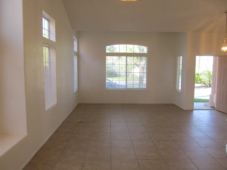 8701 Crescent Ridge Ln — Photo 7