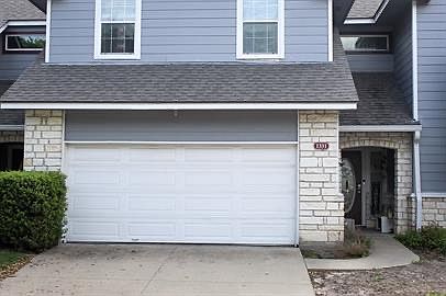 2nd image of 1242 Canyon Creek Cir