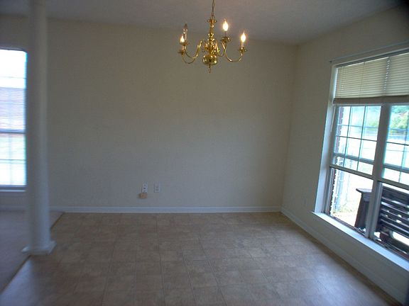 Dining Room off of living room