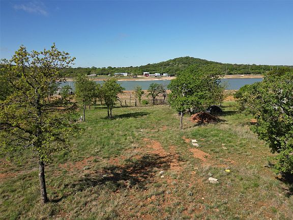 3rd image of 101 Overlook Dr