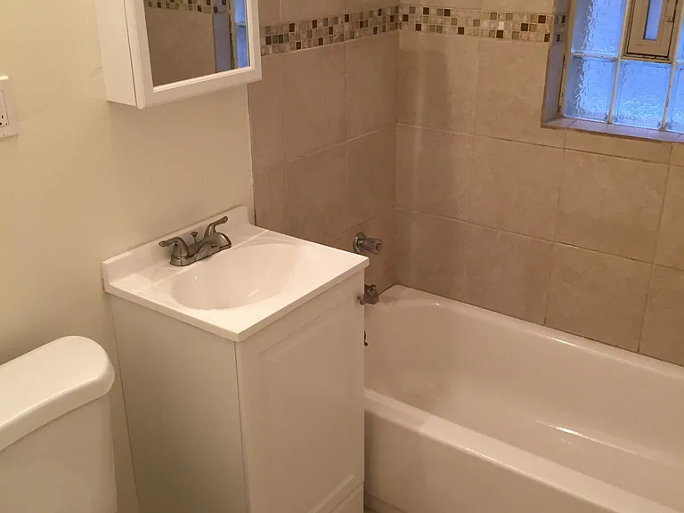 1433 Riverside Dr #6 — Photo 19