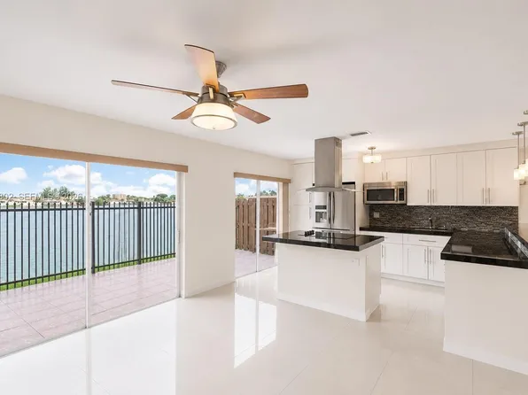 2561 W 60th Pl #102-1, Hialeah, FL 33016