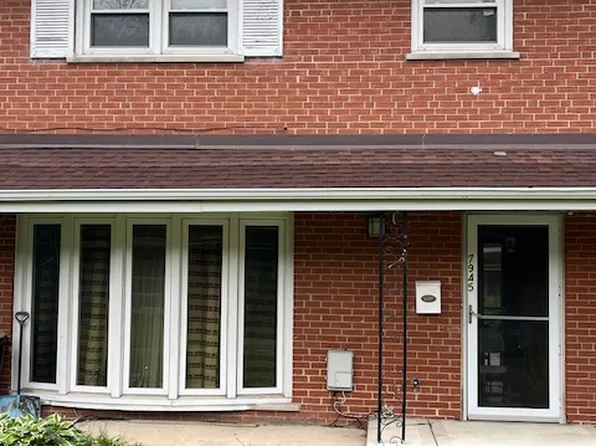 7945 N Nordica Ave, Niles, IL 60714