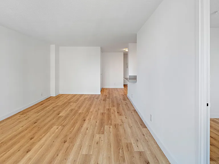 James Marquis, Residence 15G, 2 Bedroom 1 Bathroom