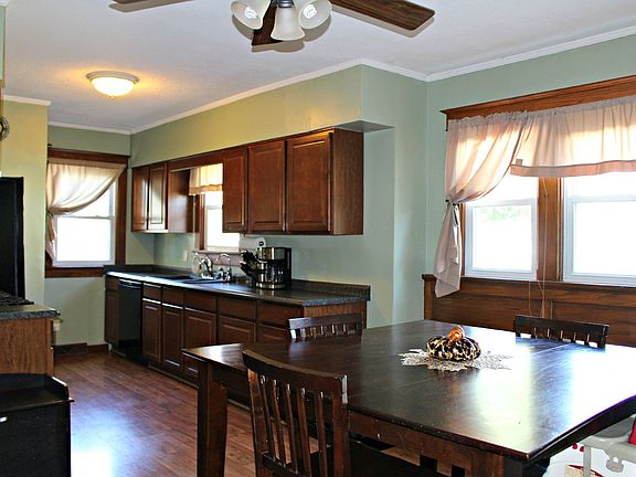 5th image of 2109 W Ayres Ave