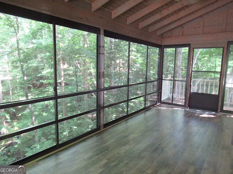 139 Trevor Trl — Photo 33