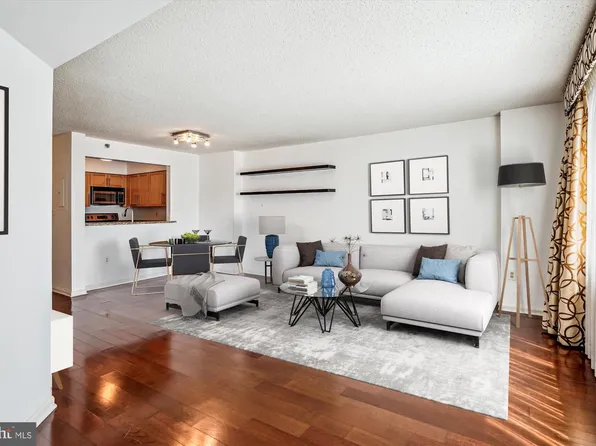 10101 Grosvenor Pl APT 407, Rockville, MD 20852