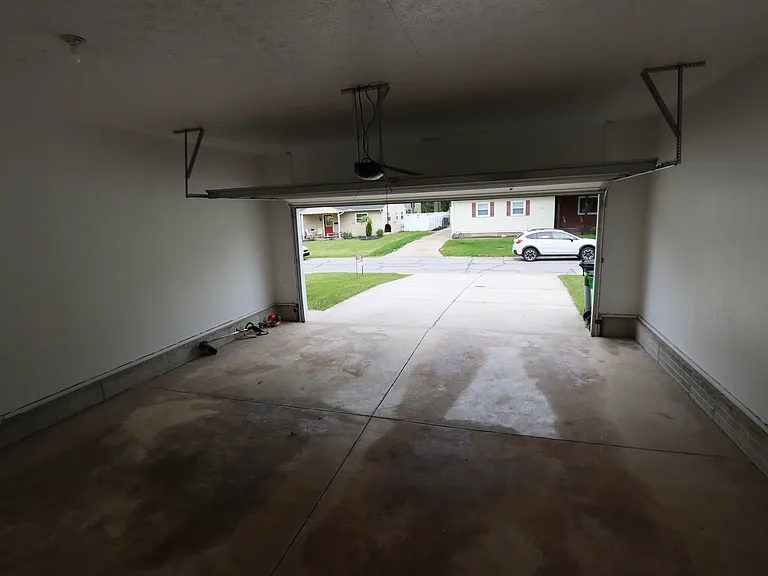 218 Sunset Rd — Photo 15