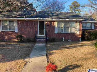 902 McLeod St, Dillon, SC 29536