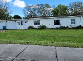 3176 S 25th St, Fort Pierce, FL 34981
