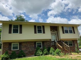 7101 Meadowbrook Rd, Lynchburg, VA 24502