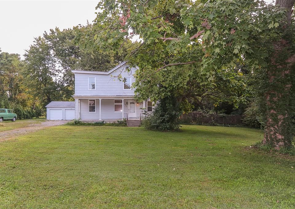 1st image of 1044 W Seymour Ave