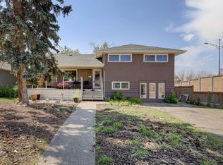 1615 E 23rd St NW, Calgary, AB T2N 2P6