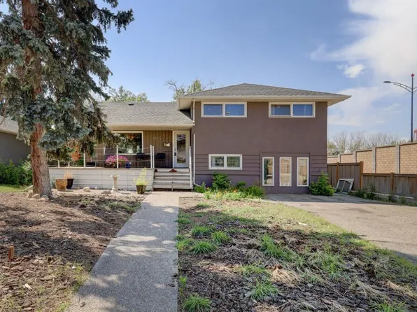 1615 E 23rd St NW, Calgary, AB T2N 2P6