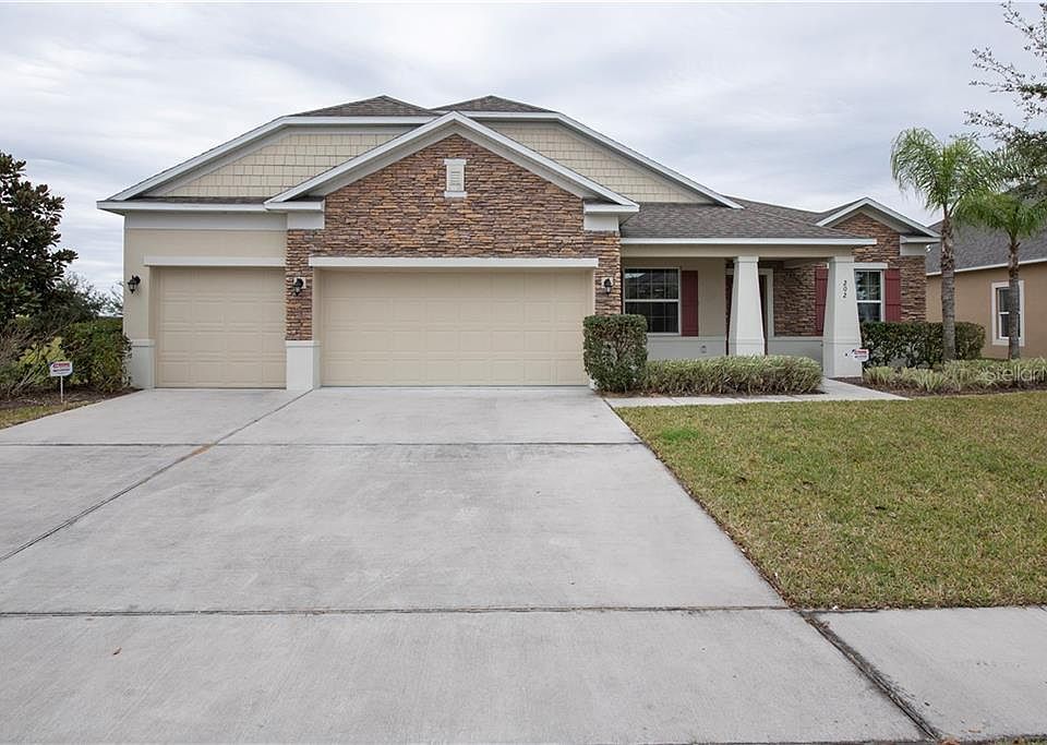1st image of 202 Barrington Dr