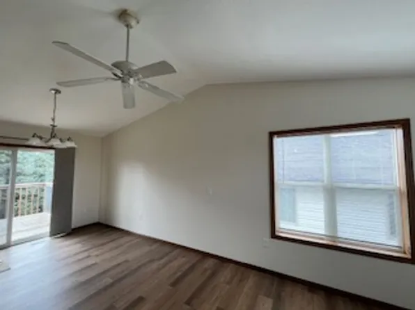 514, 2716-2718 N Wright Rd #2716, Janesville, WI 53546