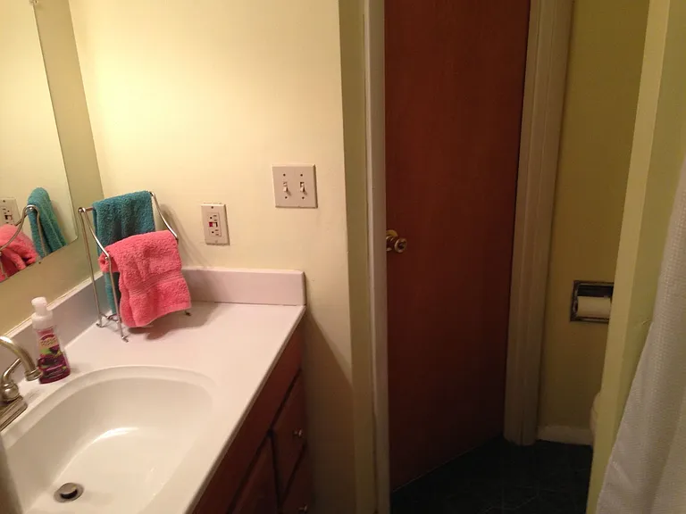 527 E Smith Ave — Photo 12