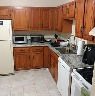 3rd image of 2500 Mystic Valley Pkwy APT 505