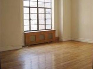 14 University Pl, New York, NY 10003