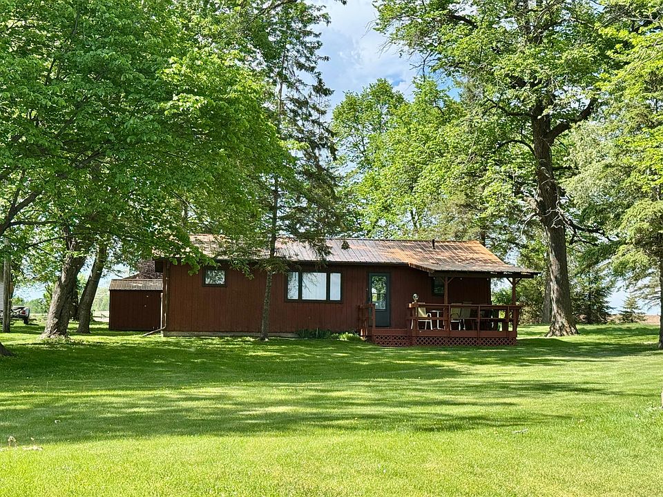 1st image of 33620 Wildwood Dr