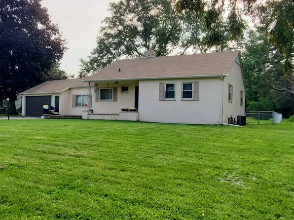 1366 Amy St, Burton, MI 48509