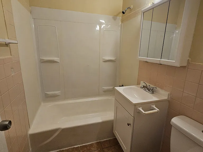 152 Fountain St #2H1 — Photo 2