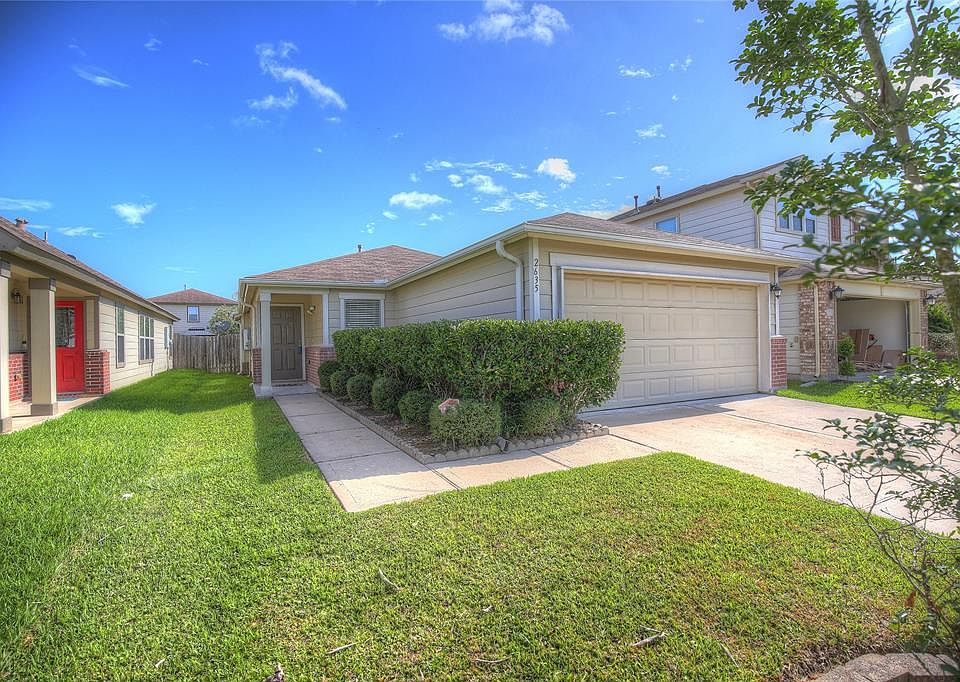 1st image of 2635 Skyview Crest Ct