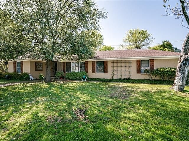 3888 Walnut Hill Ln, Dallas, TX 75229 | Zillow