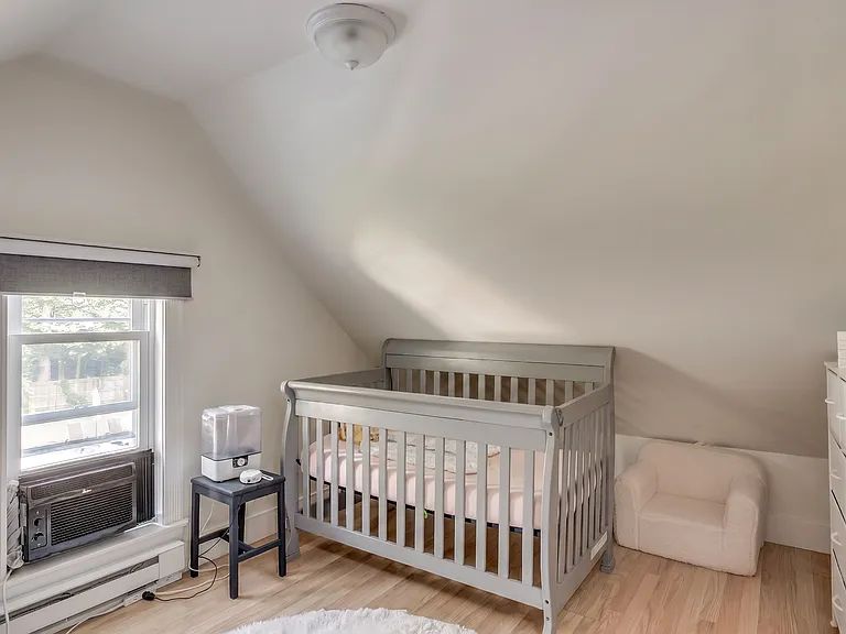 208 S Broad St — Photo 17