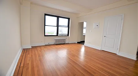 Rented by Manhattan Realty Group