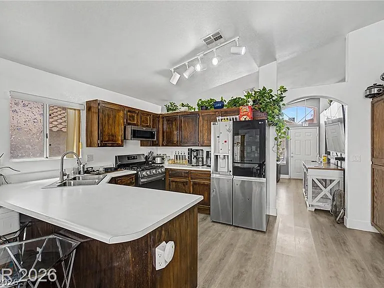 6609 Bush Clover Ln — Photo 9