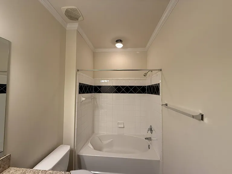 Wesley Kensington Apartments at Stonecrest — Photo 252
