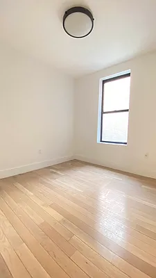 Rented by Bohemia Realty Group | media 8