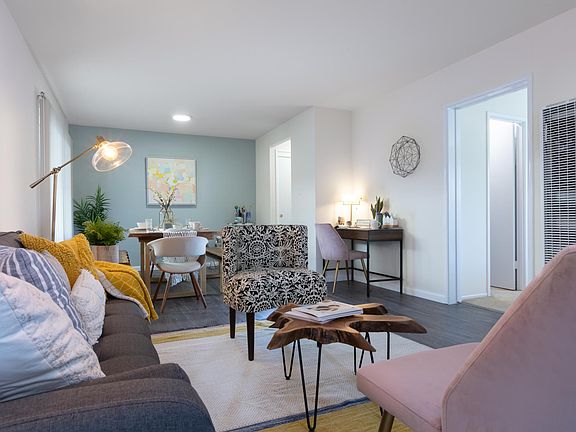 2nd image of 333 Park Plaza Dr #6ac98f193