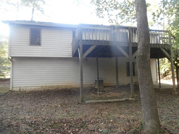 2nd image of 705 Greenview Ave SE
