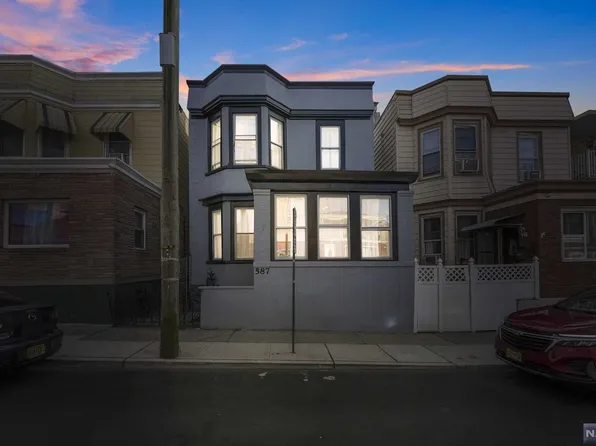 587 57th St, West New York, NJ 07093