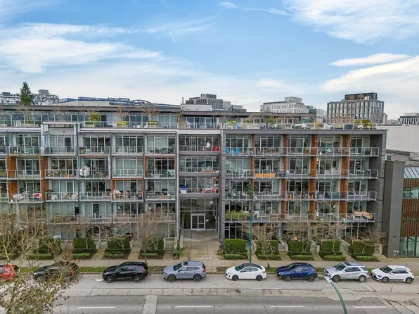 256 E 2nd Ave #520, Vancouver, BC V5T 0A7