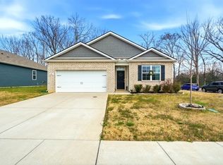141 Olivia Cir, Chapel Hill, TN 37034