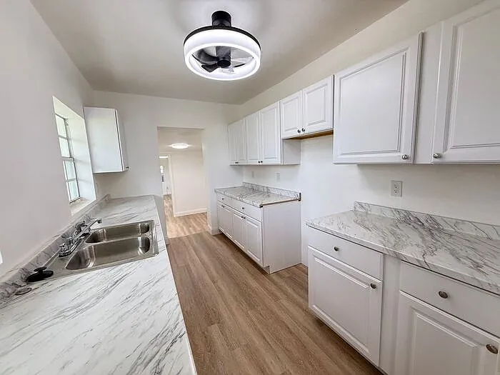 165 E Pomelo St — Photo 5